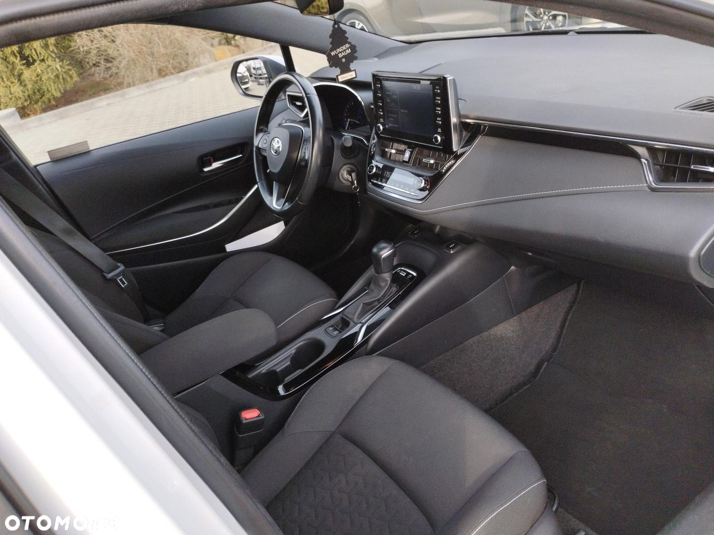 Toyota Corolla - 9