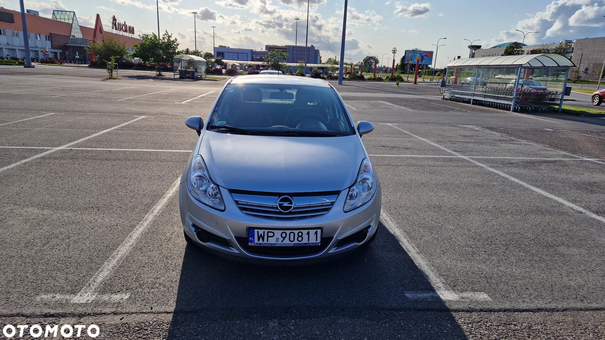 Opel Corsa 1.2 16V Cosmo - 2
