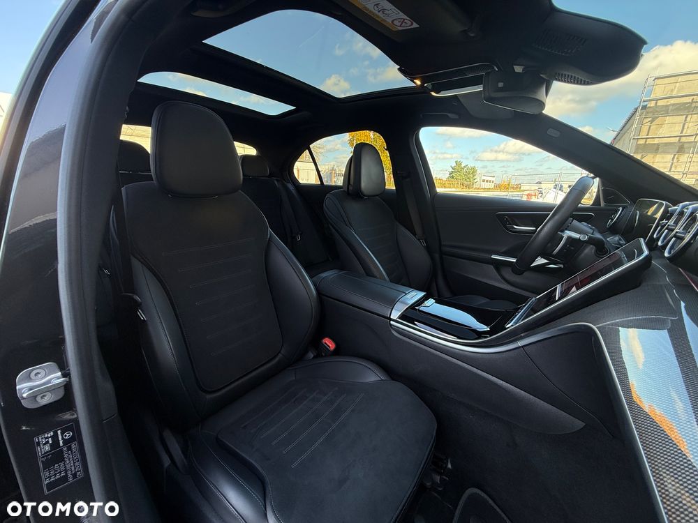 Mercedes-Benz Klasa C 300 d mHEV 4-Matic AMG - 41