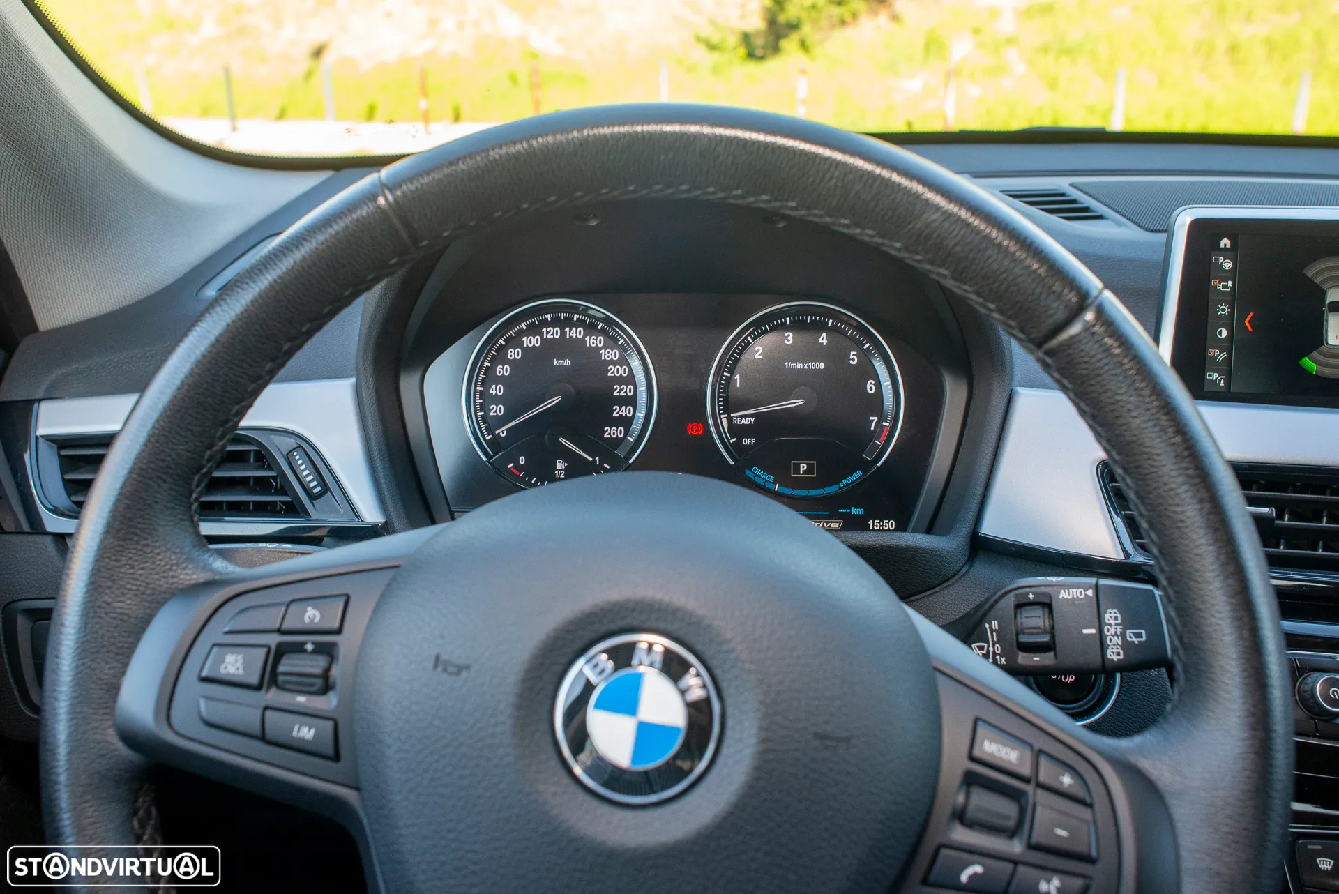 BMW X1 25 e xDrive Corporate Edition - 9
