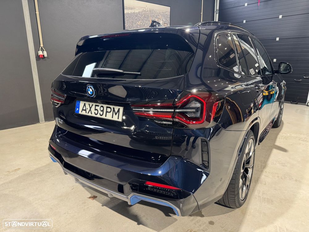 BMW iX3 M Sport Impressive - 10