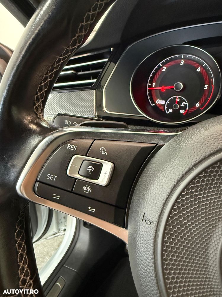 Volkswagen ARTEON 2.0 TDI DSG 4Motion R-Line - 12