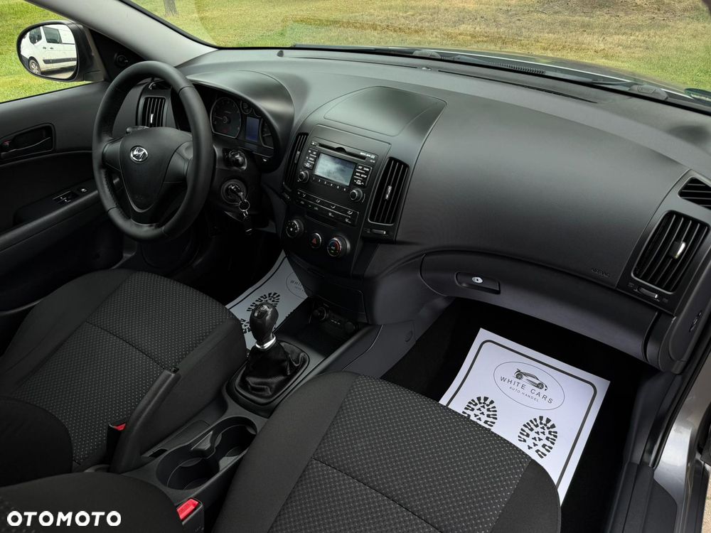 Hyundai i30 1.4 FIFA WM Edition - 30