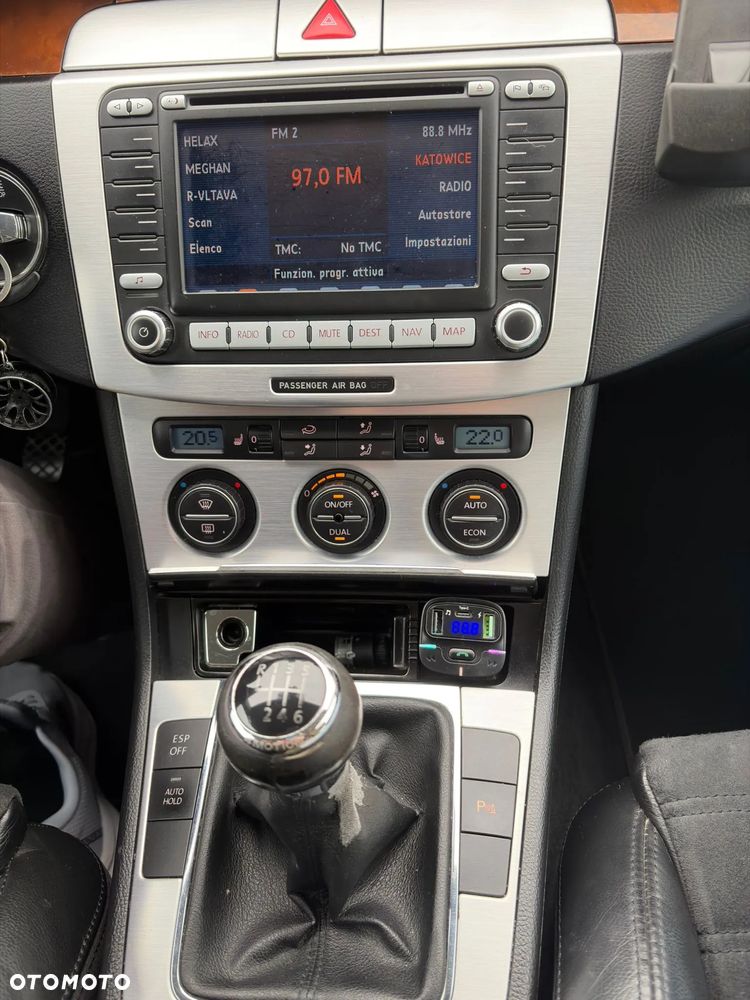 Volkswagen Passat 2.0 TDI 4Motion Highline - 6