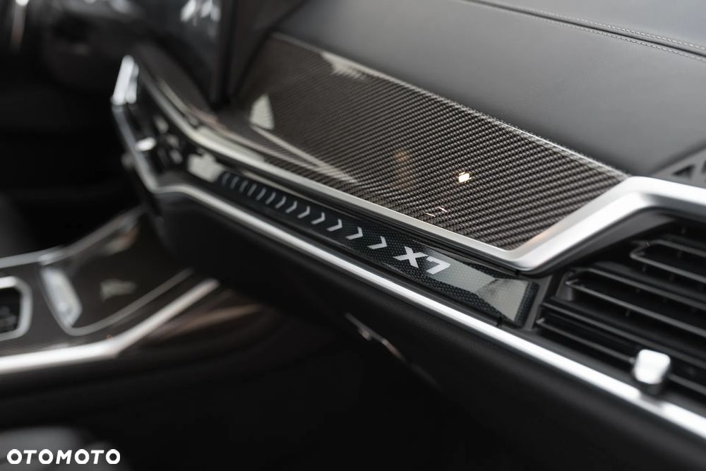 BMW X7 xDrive40d mHEV sport - 23