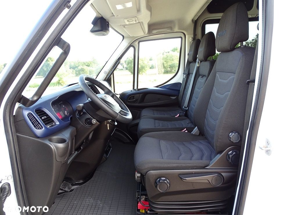 Iveco Daily 35S18 3.0 180 L4H2 Hi-Matic Brygadówka DOKA 6 Osób Polski Salon! UNIKAT!! HAUSER!! - 17