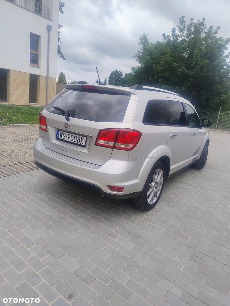 Fiat Freemont 2.0 Multijet Lounge AWD - 3