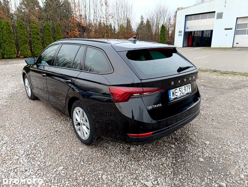 Skoda Octavia 2.0 TDI Ambition DSG - 12