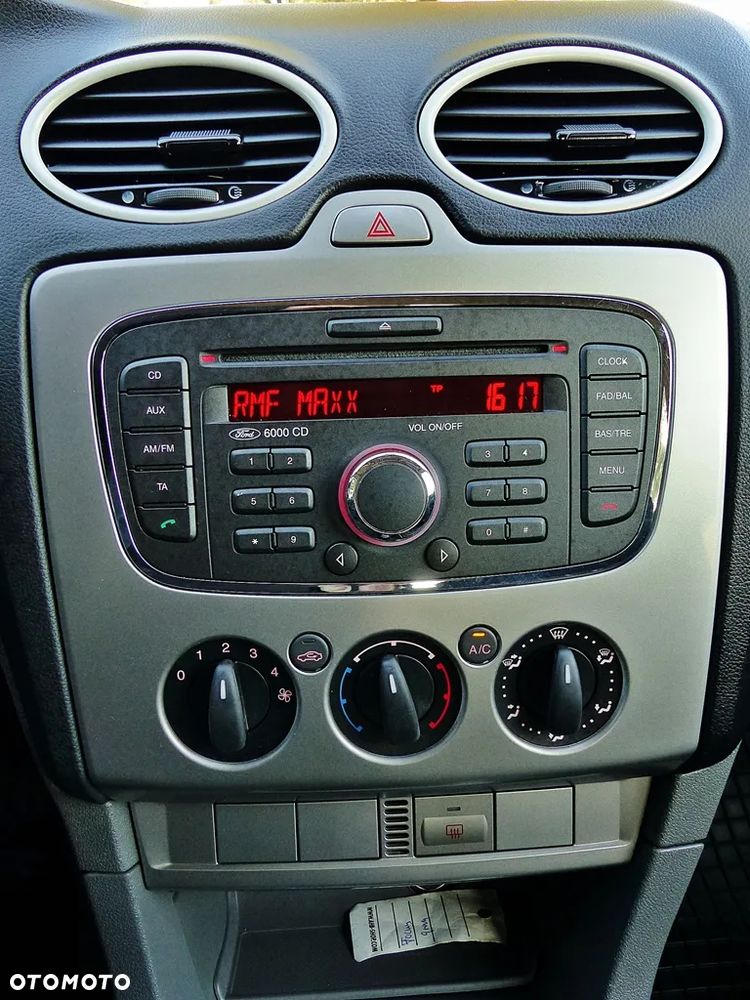 Ford Focus 1.6 Silver X - 31