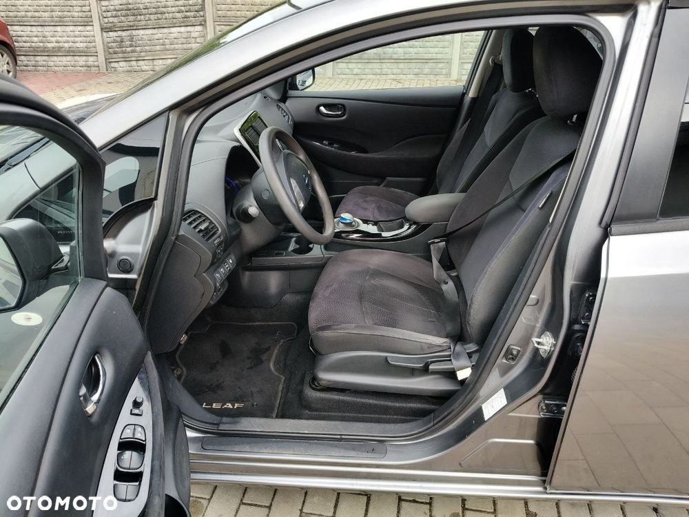 Nissan Leaf 24kWh Acenta - 12