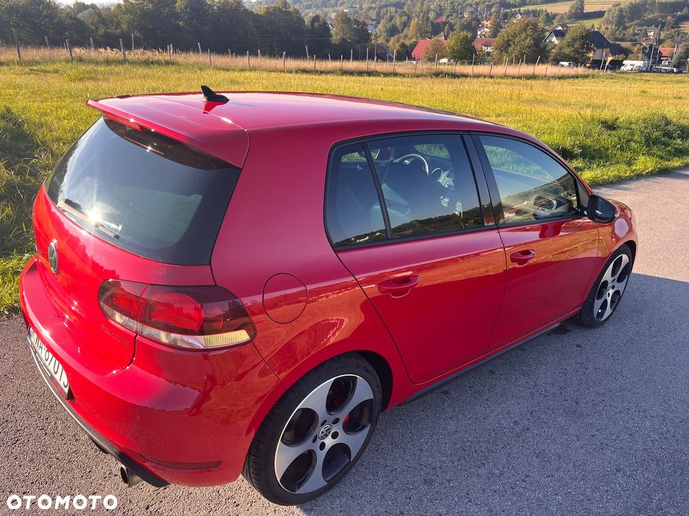 Volkswagen Golf VI 2.0 TSI GTI - 5