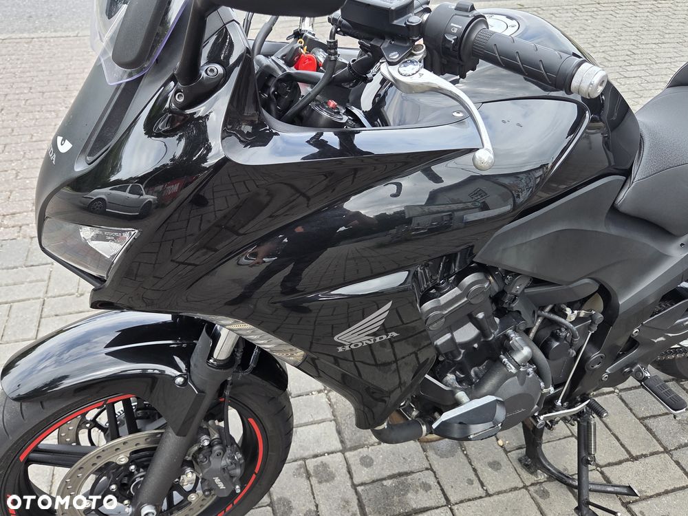 Honda CBF - 32