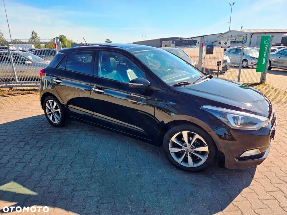 Hyundai i20 1.4 Premium - 4