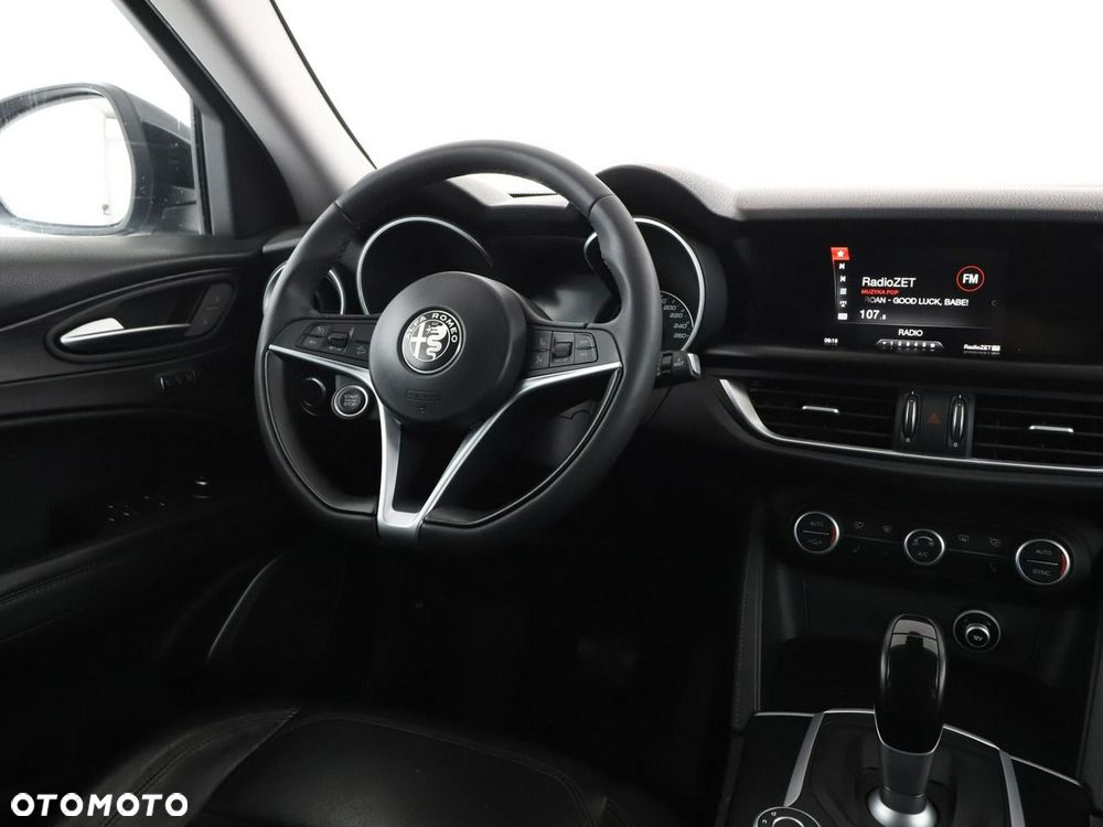 Alfa Romeo Stelvio 2.0 Turbo Q4 - 17