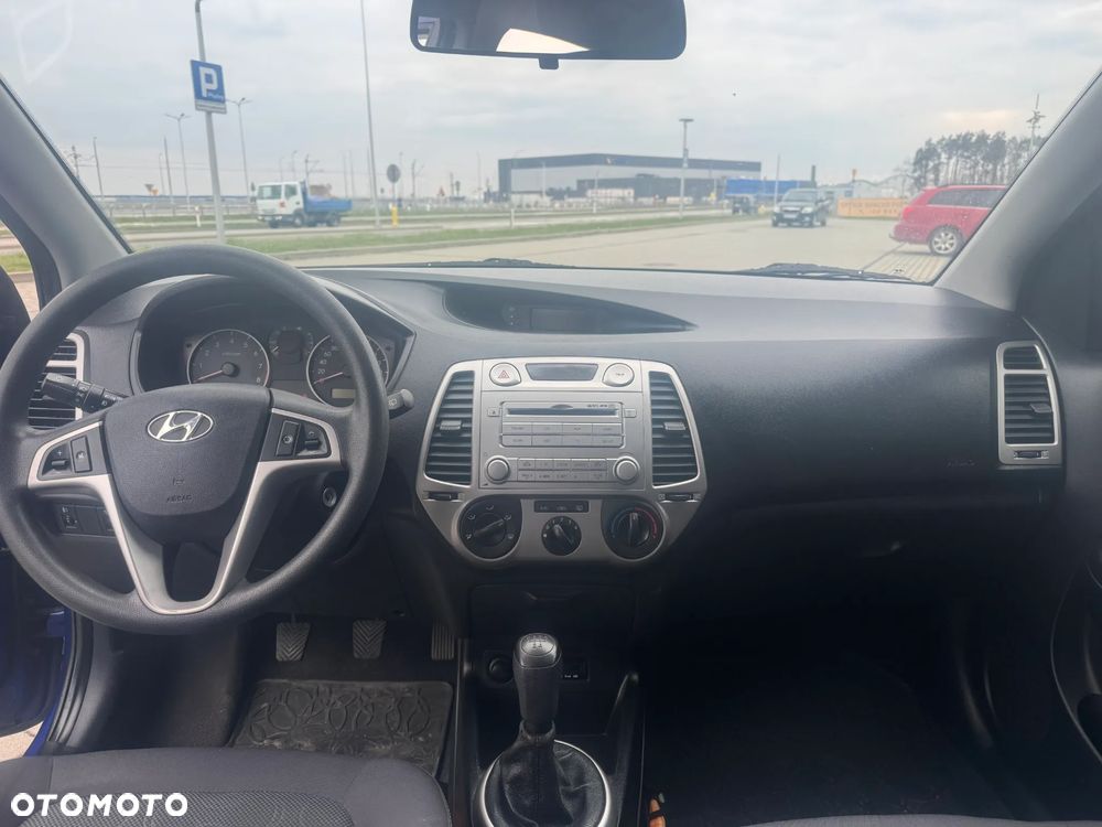 Hyundai i20 1.4 Comfort - 12