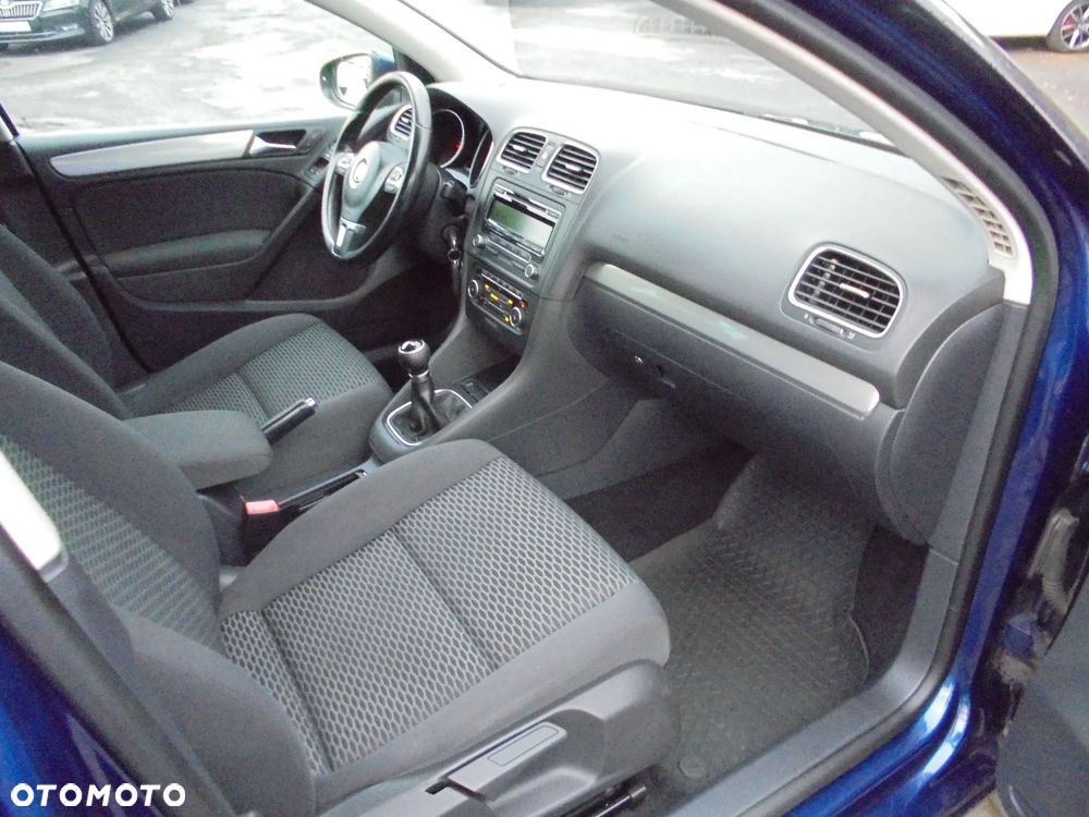 Volkswagen Golf 1.6 TDI DPF Comfortline - 13