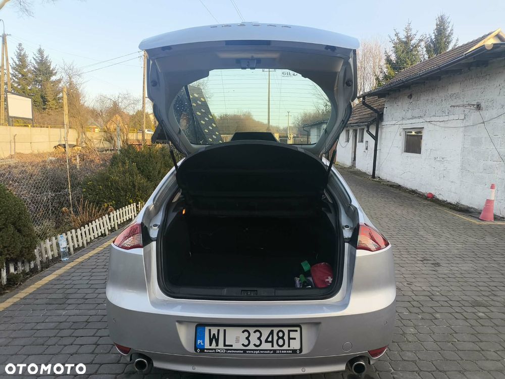 Renault Laguna 2.0 dCi Tech Run - 16