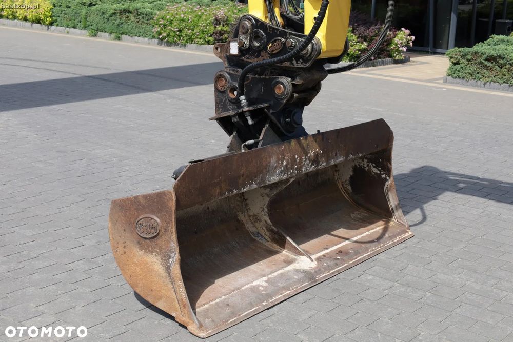 Komatsu PW118MR-11 - 17