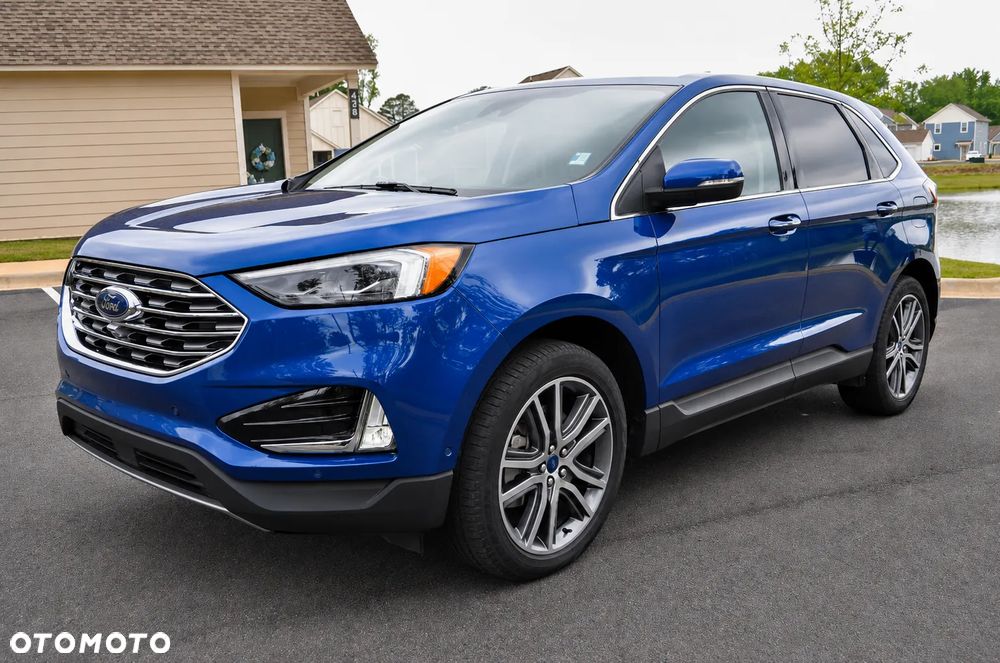 Ford Edge - 8