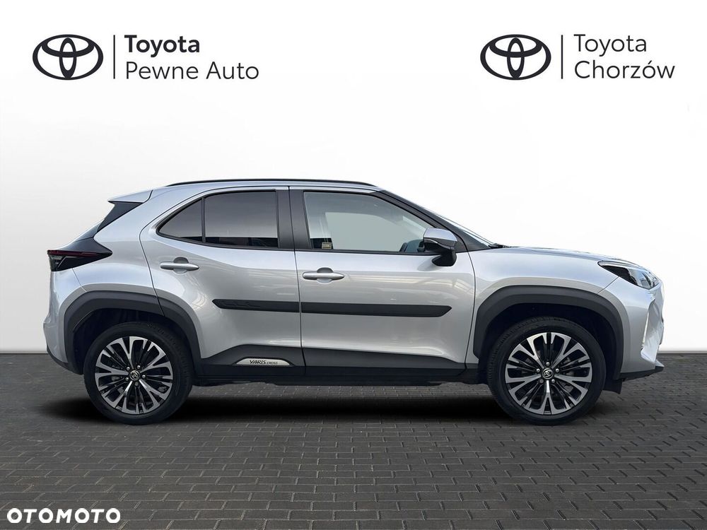 Toyota Yaris Cross Hybrid 1.5 Executive AWD - 6