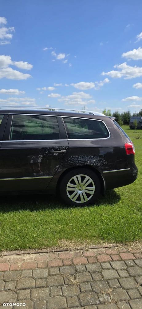 Volkswagen Passat 2.0 TDI 4Mot Highline - 12