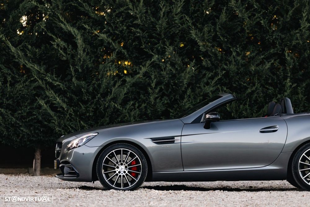 Mercedes-Benz SLC 43 AMG Standard - 24