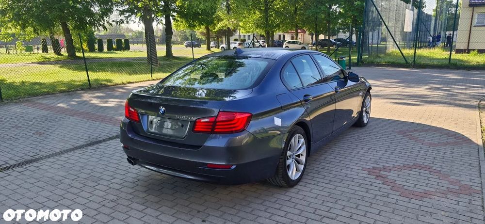 BMW Seria 5 530d xDrive Sport-Aut Luxury Line - 5