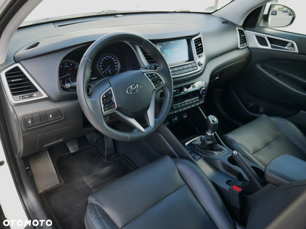 Hyundai Tucson 1.6 GDi 2WD Select - 21