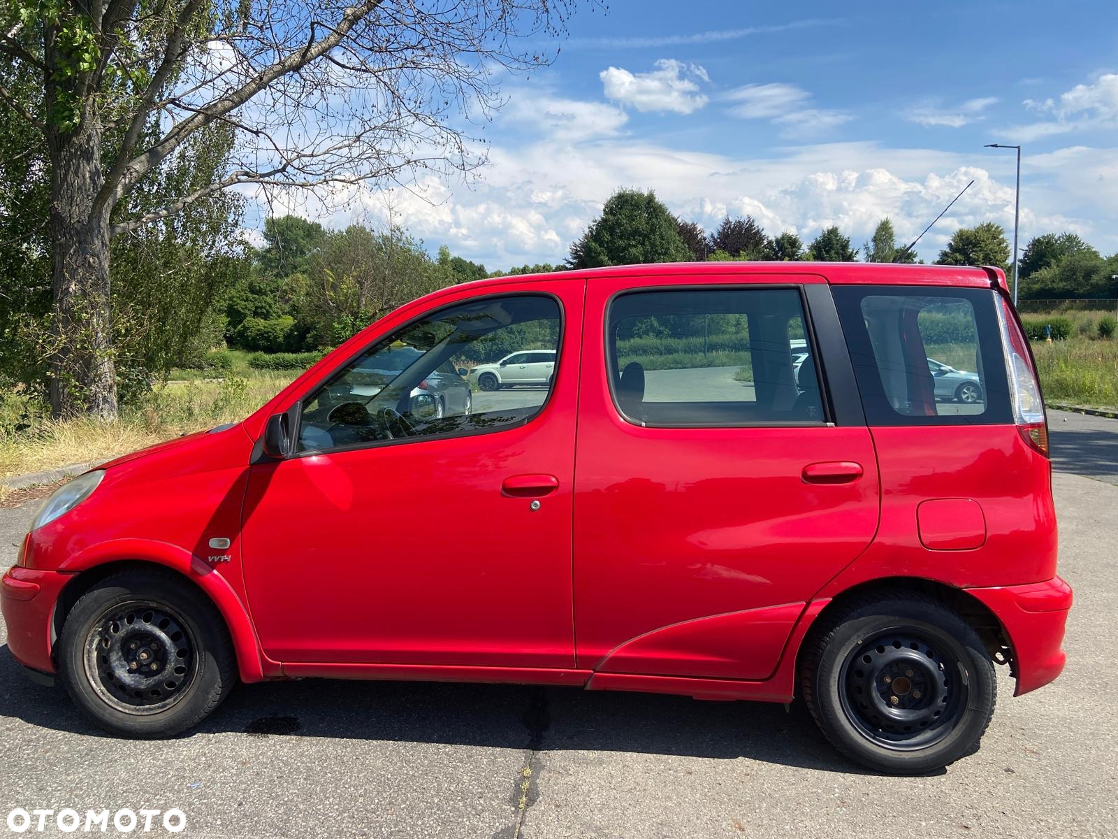 Toyota Yaris Verso 1.3 - 9