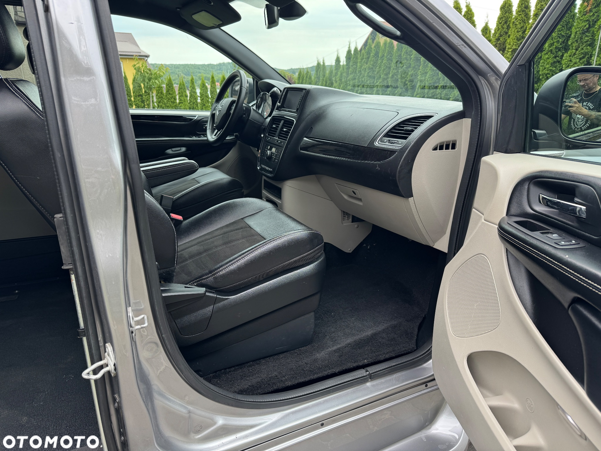 Dodge Grand Caravan 3.6 Express - 25