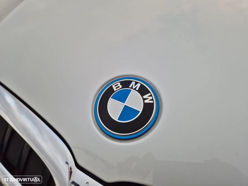 BMW 320 e Auto - 14