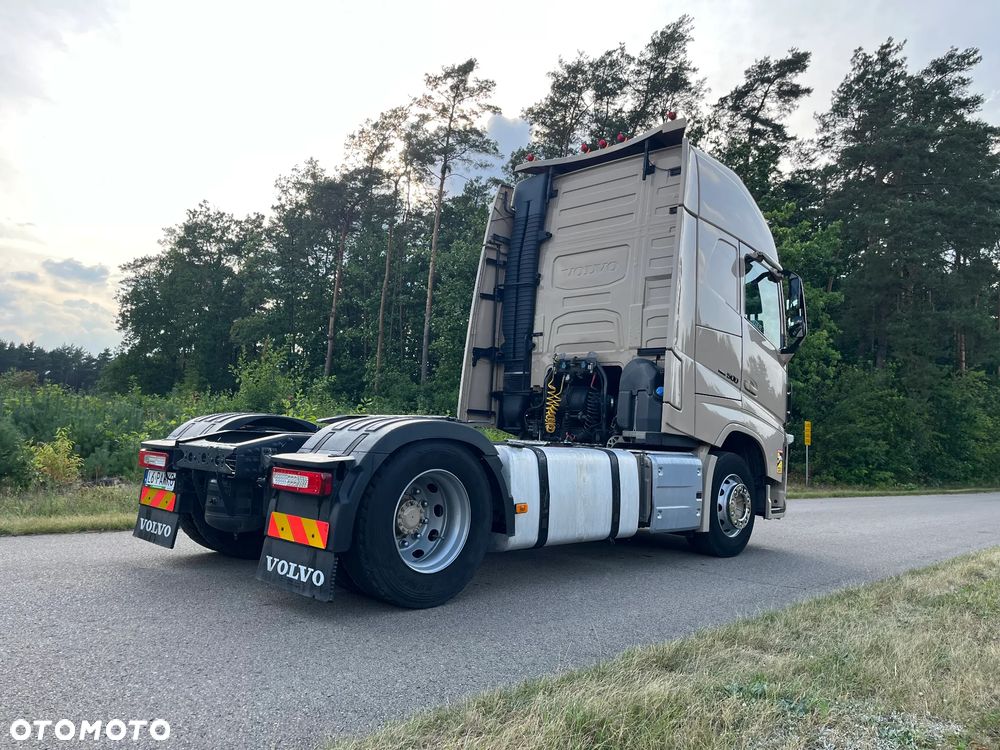 Volvo - 7