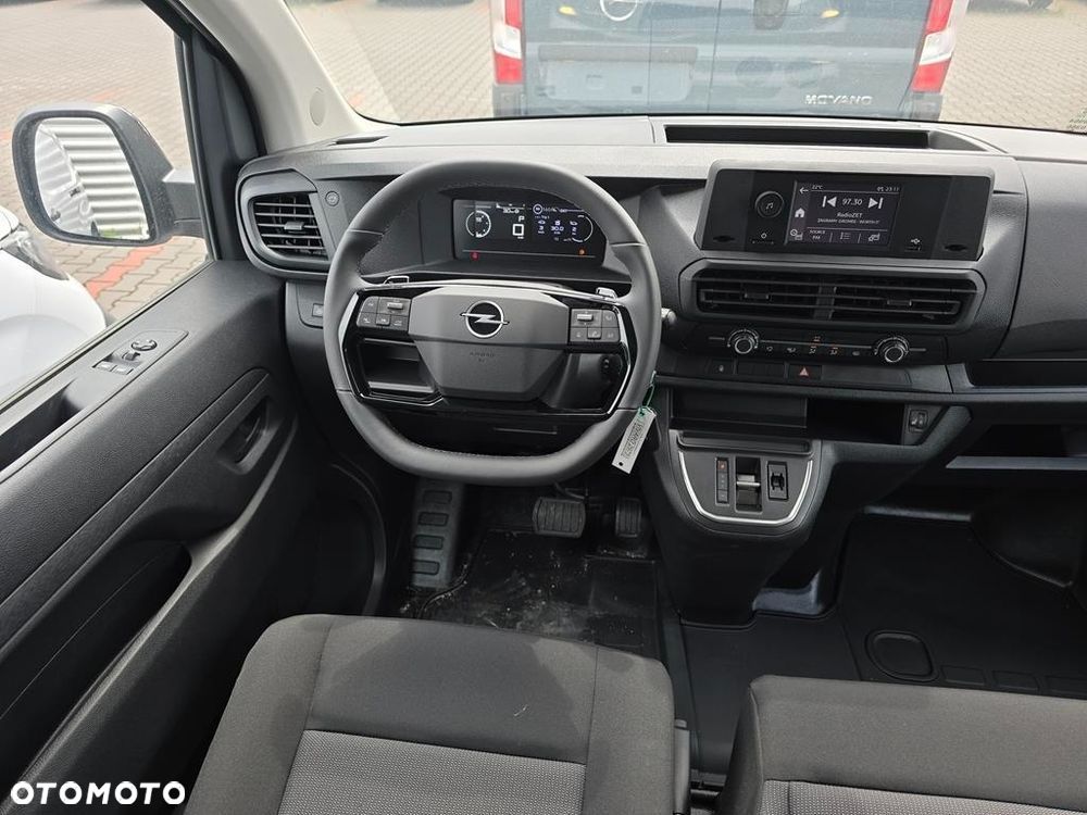 Opel Vivaro 2.2 CDTI XL 3,1t (brygadówka) - 10