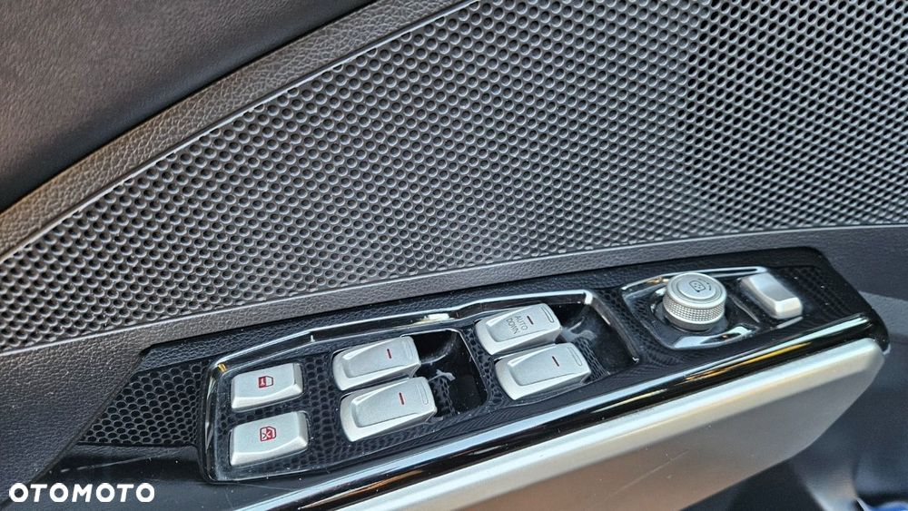 SsangYong/KGM Tivoli - 17