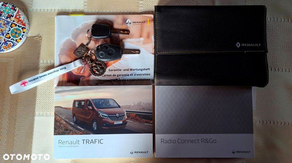 Renault TRAFIC III - 40