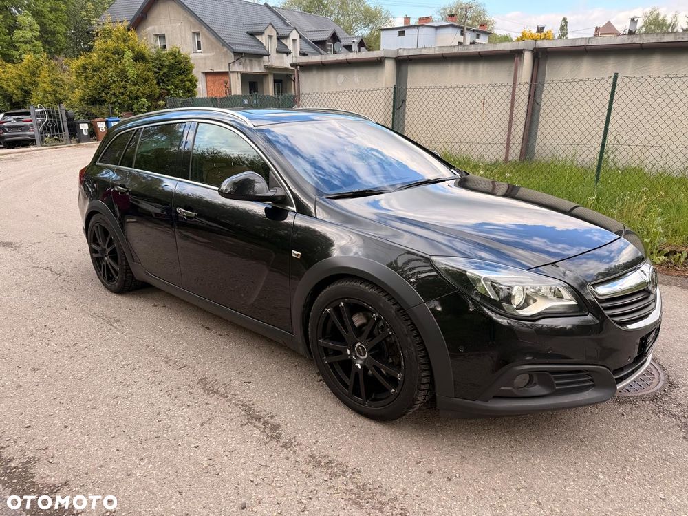 Opel Insignia 2.0 Turbo 4x4 Sport - 1