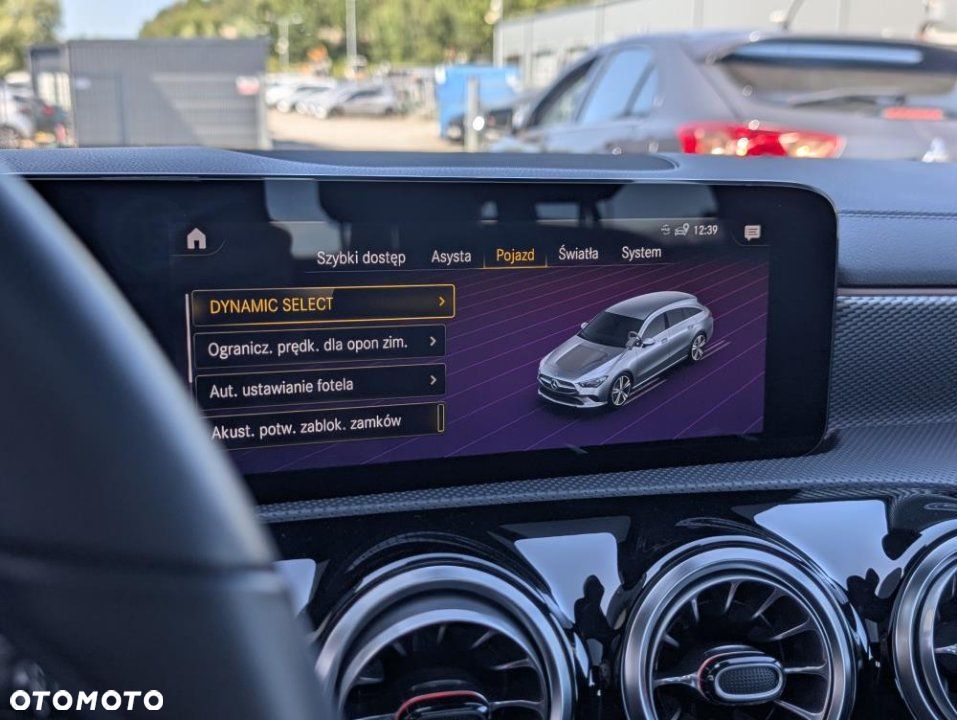 Mercedes-Benz CLA - 22