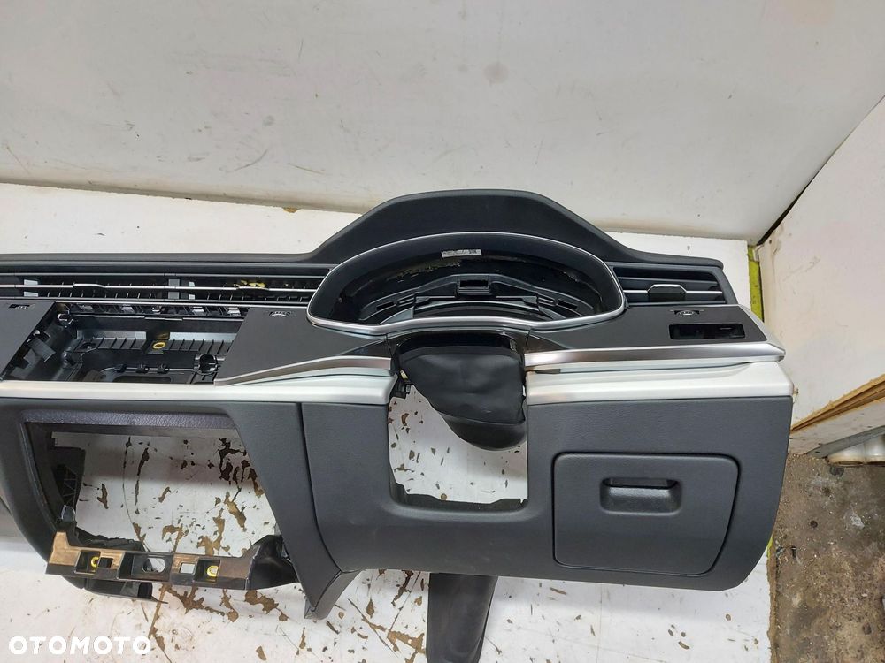 Audi Q7 II LIFT 4M0 TFSI deska konsola kokpit UK ANGLIK RHD - 5