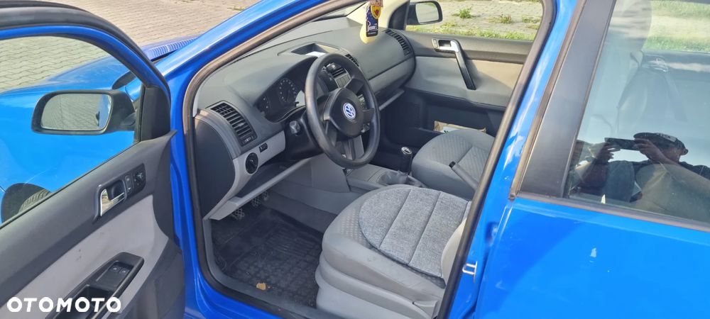 Volkswagen Polo 1.2 - 4