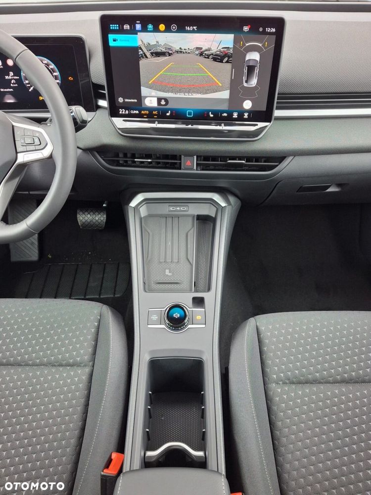 Volkswagen T-Roc 1.5 eTSI Life DSG - 23