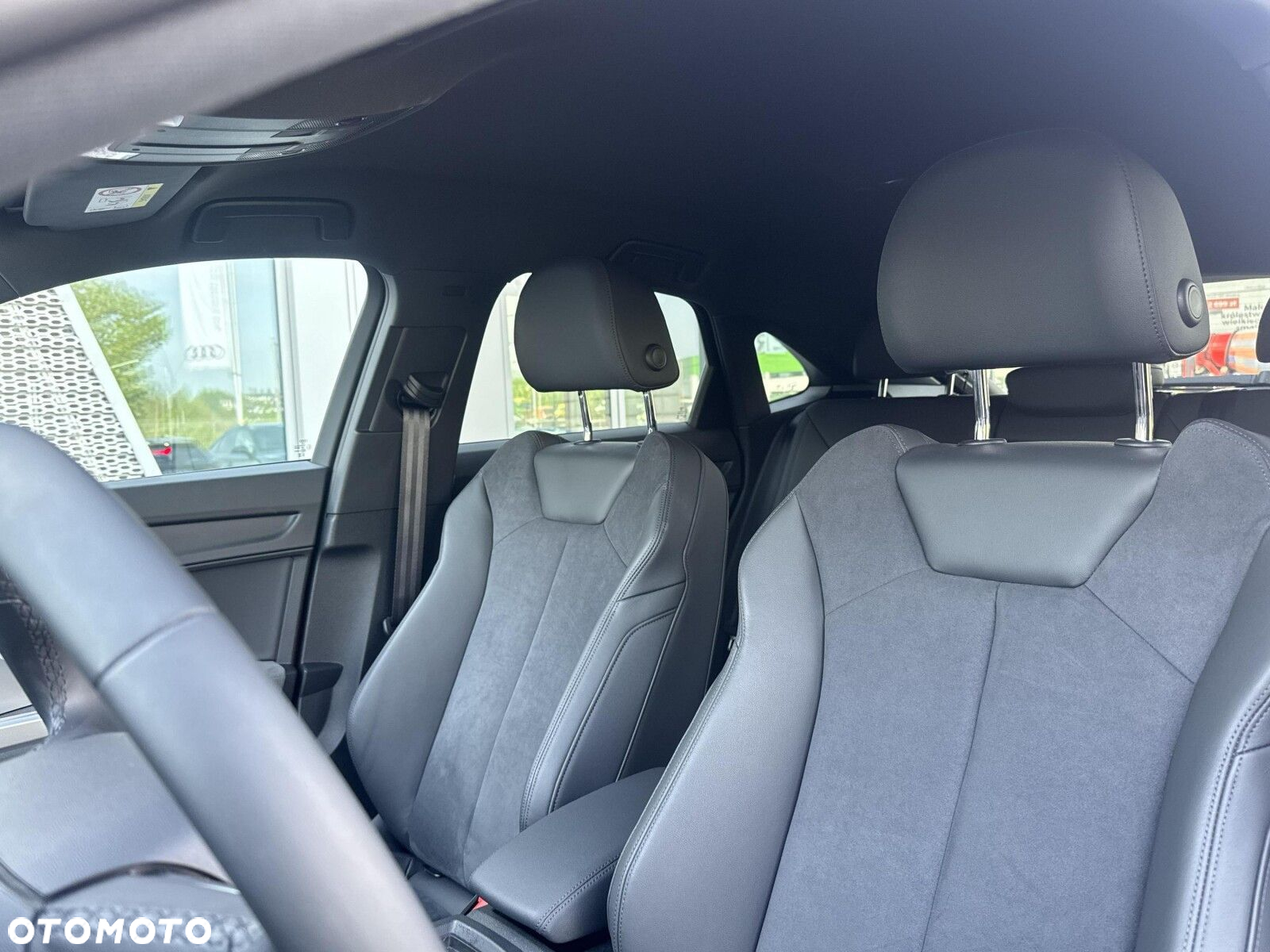 Audi Q3 Sportback - 11