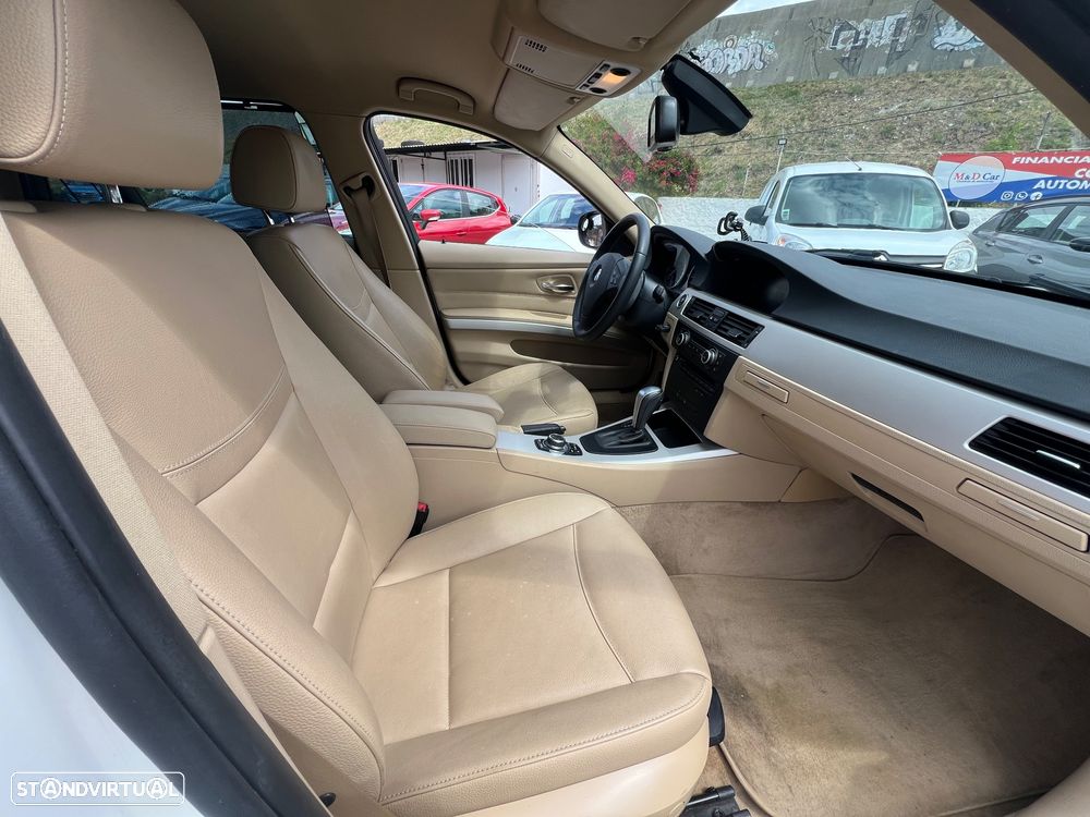 BMW 320 d xDrive Navigation Auto - 9