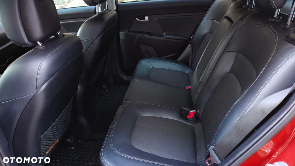 Kia Sportage 2.0 CVVT 4WD Automatik Spirit - 24