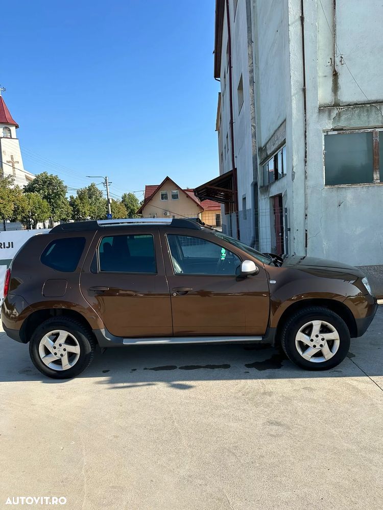 Dacia Duster 1.6 4x2 Laureate - 4