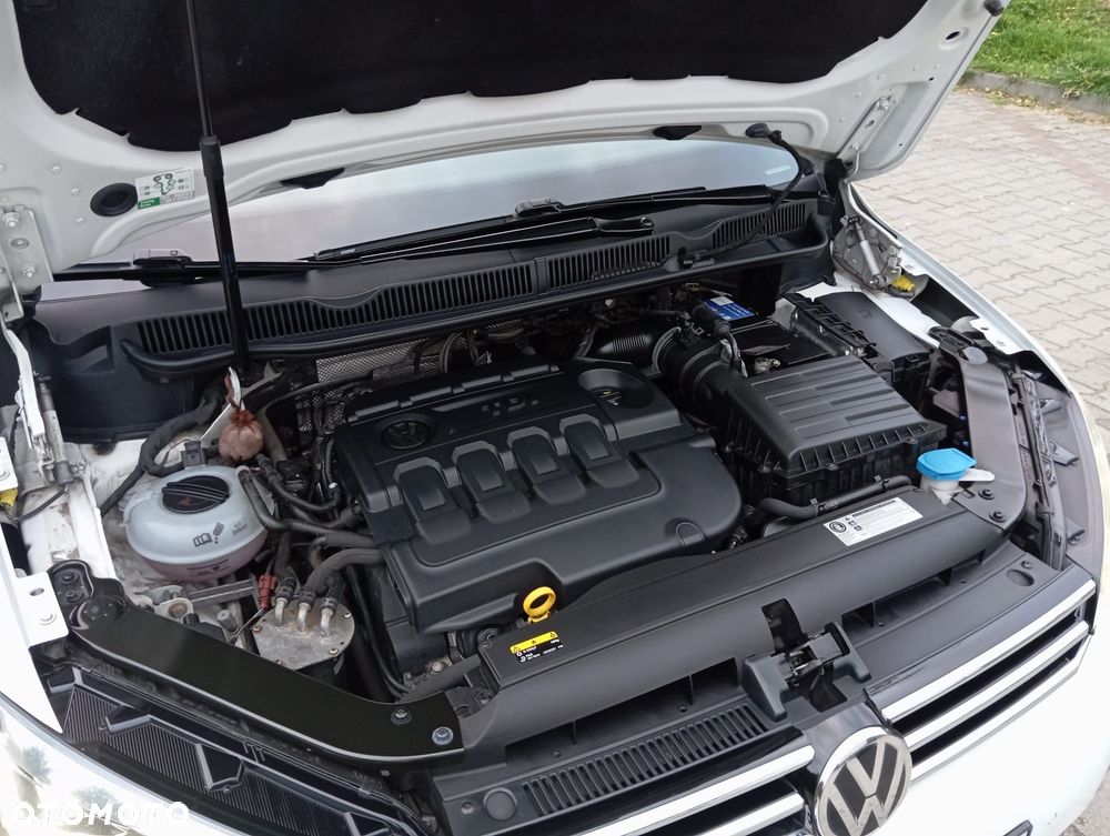 Volkswagen Touran 2.0 TDI BMT Highline DSG - 18