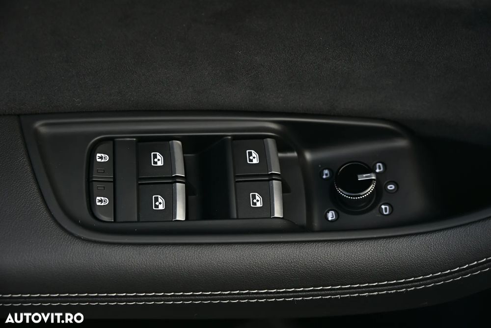 Audi Q8 50 TDI quattro Tiptronic MHEV - 33