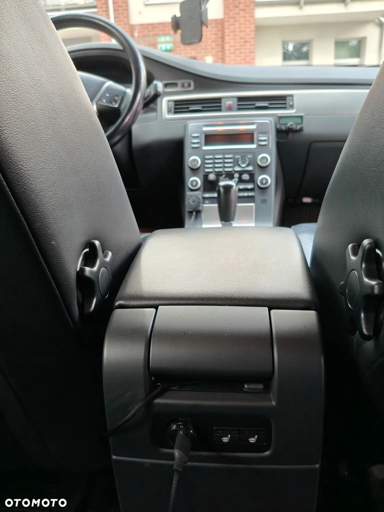 Volvo V70 - 12