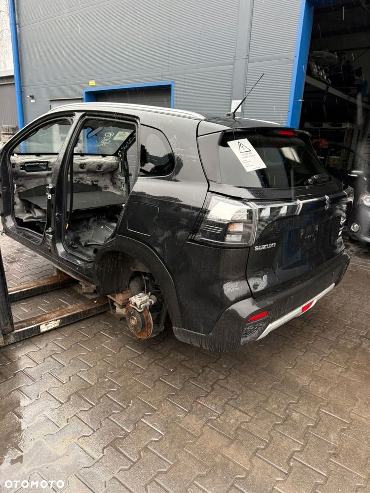 suzuki s-cross ii 2023< drzwi prawe kompletne zce - 4