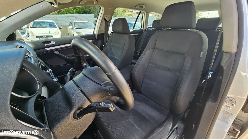 VW Golf Variant 1.6 TDi Highline - 12