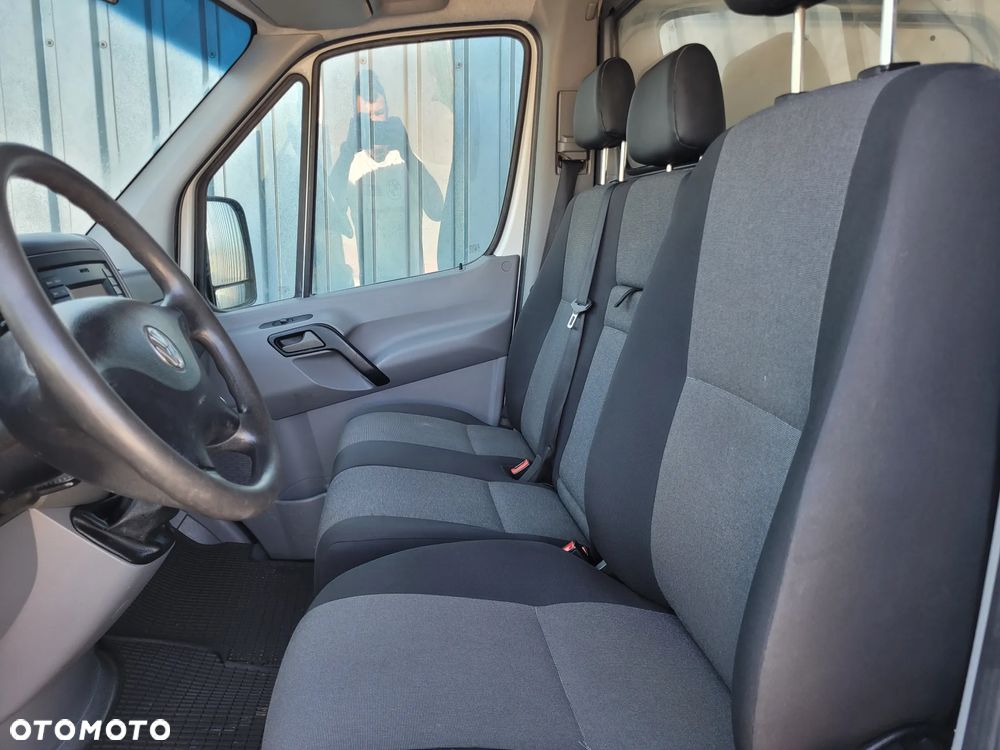 Volkswagen CRAFTER - 10